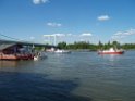 Motor Segelboot mit Motorschaden trieb gegen Alte Liebe bei Koeln Rodenkirchen P008